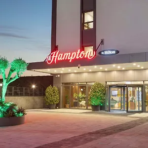 Отель Hampton By Hilton Airport, Arnavutkoy