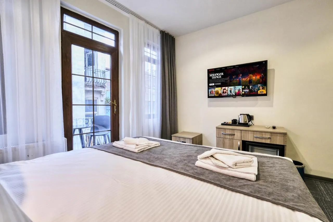 Hub Inn Pera Istanbul 3*,