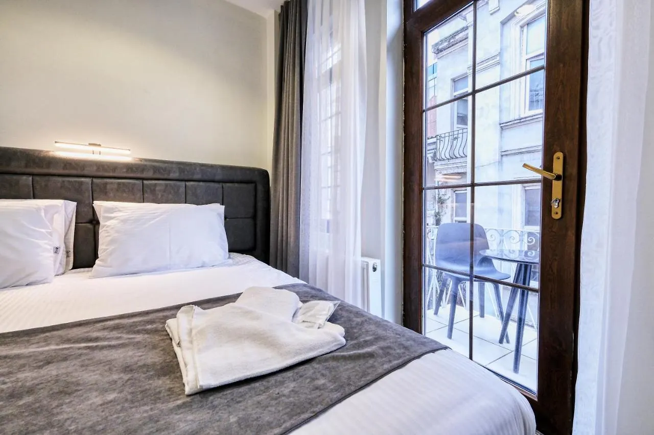 Hub Inn Pera Istanbul 3*,